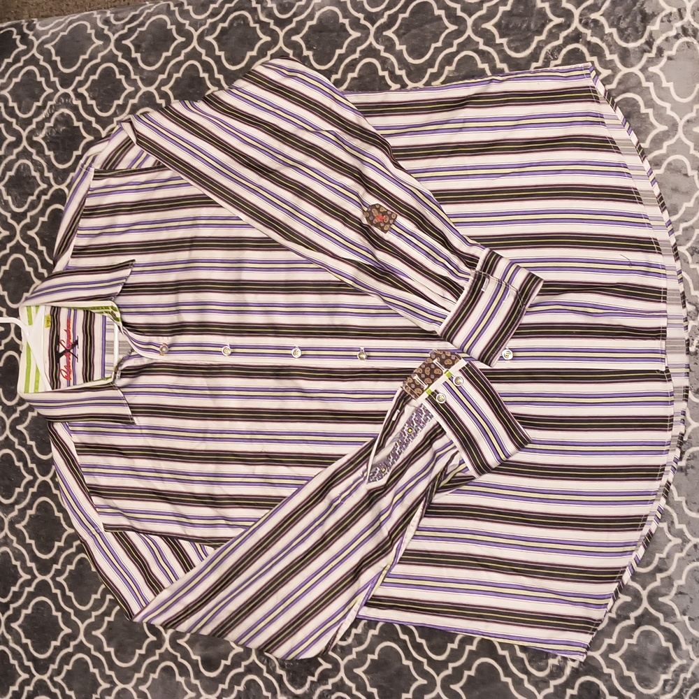 🟣 Robert Graham button up shirt